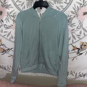 Cute blueish grayish jacket. Very comfortable! Worn a few times!